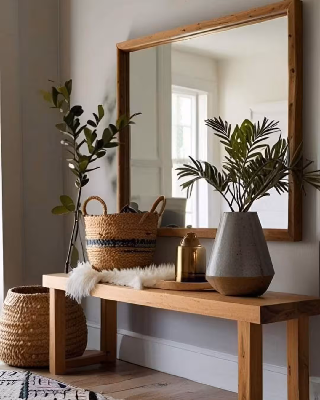 Minimalist Solid Wood Entryway Console Bench with Storage Shelf
